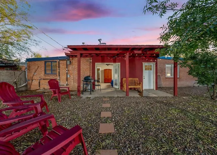 Reid Park And Zoo, 3 Bedroom 2 Ba, Golf, Remodeled Holiday home *