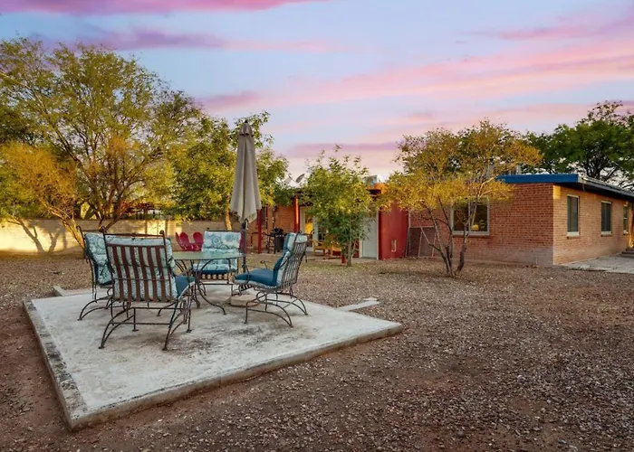 Holiday home Reid Park And Zoo, 3 Bedroom 2 Ba, Golf, Remodeled Tucson